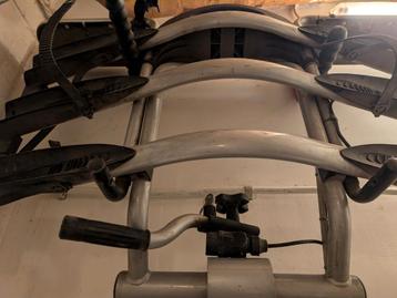 Fietsenhouder. beschikbaar voor biedingen