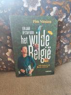 Boek Een jaar op stap door het wilde België Pim Niesten, Boeken, Natuur, Ophalen, Nieuw