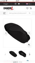 Vespa sprint notte zadel, Auto diversen, Autohoezen, Ophalen of Verzenden, Zo goed als nieuw