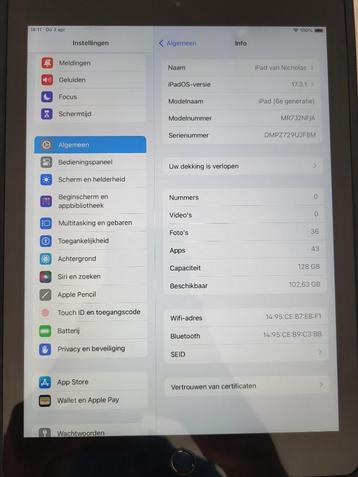 iPad (6e generatie) 128GB met lader, doos, case en protector beschikbaar voor biedingen