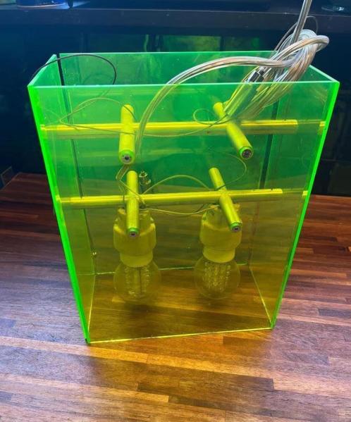 DARK Bridge Two Groen + LED lampen twv. €59 (gratis), Huis en Inrichting, Lampen | Hanglampen, Ophalen of Verzenden