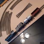 Lot de Rails + train, Hobby & Loisirs créatifs, Trains miniatures | Échelles Autre, Comme neuf, Enlèvement ou Envoi, Set de Trains