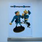 Lambil : autocollant statuette Les Tuniques Bleues 2011, Collections, Envoi, Autres personnages, Neuf, Image, Affiche ou Autocollant