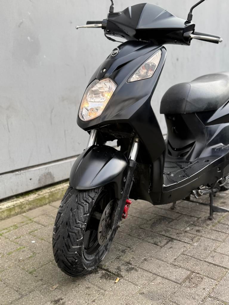 Sym orbit 2, Ophalen of Verzenden, Zo goed als nieuw, Orbit