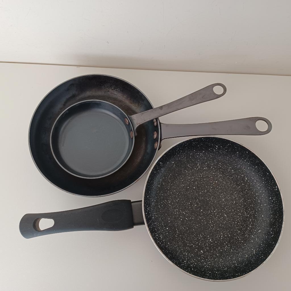 petites poêles (3), Maison & Meubles, Cuisine | Casseroles & Poêles, Enlèvement ou Envoi