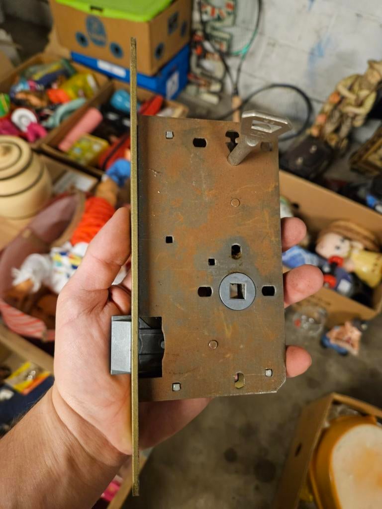 Serrure, Verzamelen, Automaten | Flipperkasten