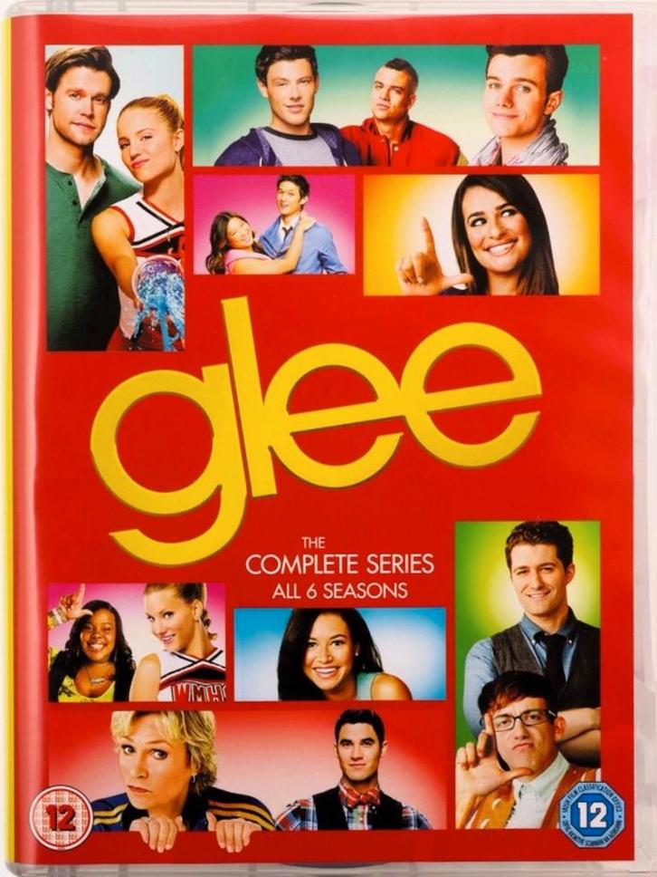 GLEE - COMPLETE SERIE - Seizoen 1 tem 6, Cd's en Dvd's, Dvd's | Muziek en Concerten, Zo goed als nieuw, Muziek en Concerten, Alle leeftijden