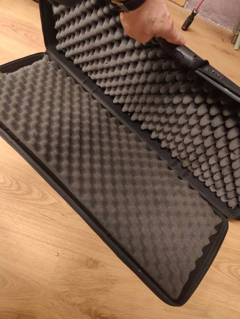 Top case  32 cm sur 82 cm, Enlèvement ou Envoi