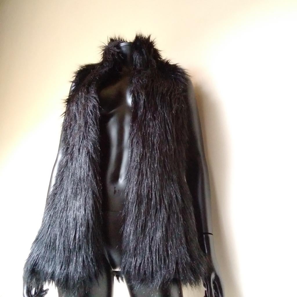Gilet sans manches Fluffie, Mouwloze vest, Taille 36 (S), Comme neuf, Noir