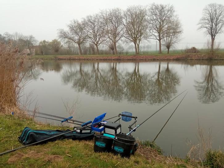 Matériel de pêche complet a vendre, Sports nautiques & Bateaux, Pêche à la ligne | Poissons blancs