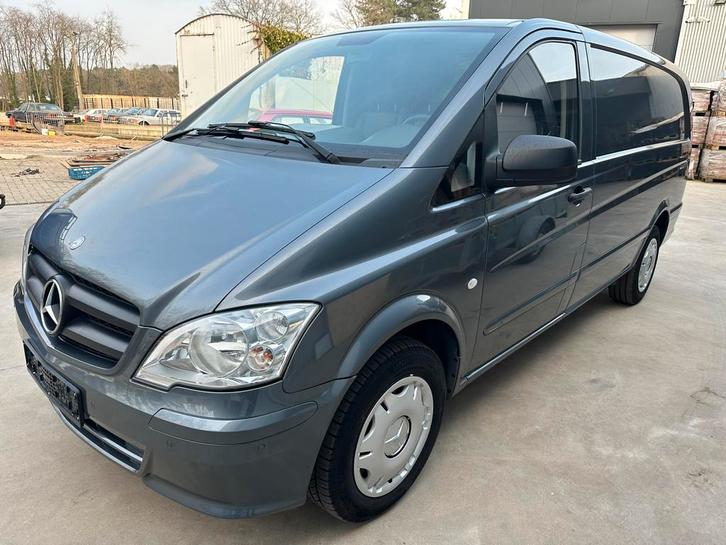 Mercedes vito 116cdi bj:2014 211000 km goede staat zie fotos, Auto's, Bestelwagens en Lichte vracht, Particulier, ABS, Airconditioning