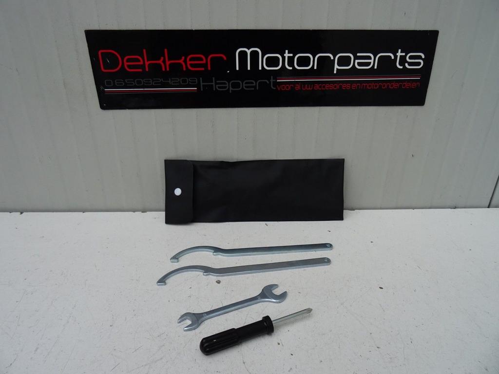 Gereedschapset / Tool kit Yamaha YZF R1 2015-2017-2022-2025, -, -, Nieuw, Ophalen of Verzenden