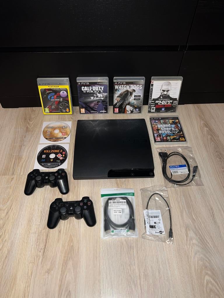 ps3 slim (cech-3004a) met accessoires 500GB, Ophalen, Met games, Met 2 controllers, Zo goed als nieuw