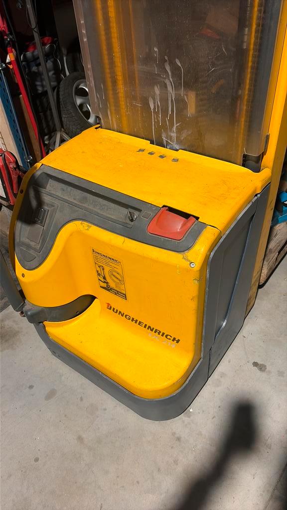 Gerbeur électrique Jungheinrich, Articles professionnels, Machines & Construction | Chariots élévateurs & Transport interne, Empileur