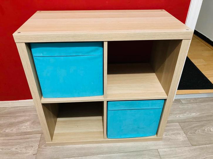 KALLAX A VENDRE, Maison & Meubles, Armoires | Bibliothèques, Comme neuf, 50 à 100 cm, Moins de 100 cm, Moins de 25 cm, Avec tablette(s)