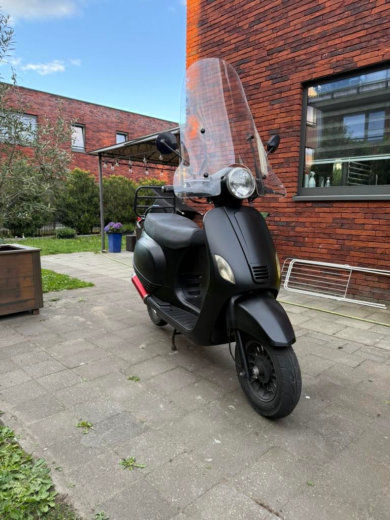 Trottinette classe A, Vélos & Vélomoteurs, Scooters | Vespa, Comme neuf, Enlèvement, Classe A (25 km/h), Essence