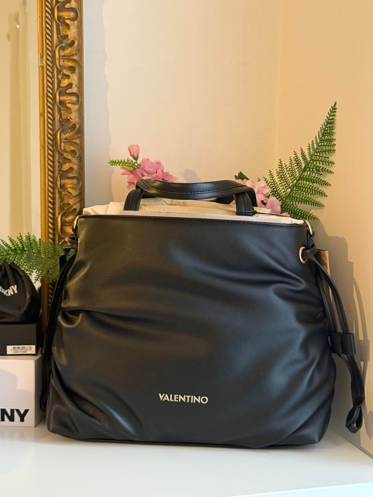 Sac mario Valentino authentique, Bijoux, Sacs & Beauté, Sacs | Sacs Femme, Noir, Enlèvement ou Envoi