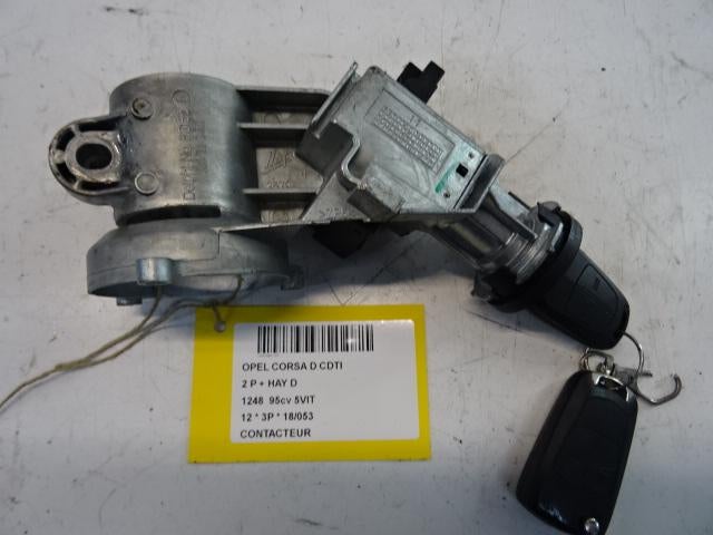 CONTACTSLOT Opel Corsa D (01-2006/12-2014), Gebruikt, Opel