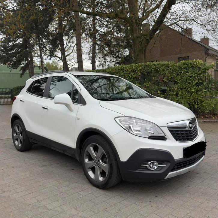 Opel Mokka 4x2 avec *52 000 KM* essence - Version Cosmo, Autos, Opel, Particulier, Mokka, Sièges chauffants, Essence, Euro 5, SUV ou Tout-terrain