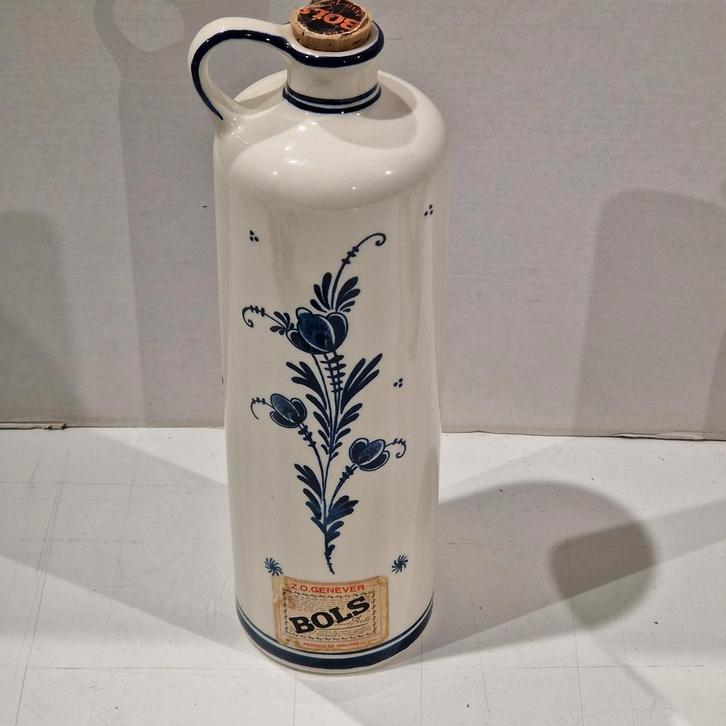 keramische fles van Bols , delft blue , made in Holland, Antiek en Kunst, Antiek | Keramiek en Aardewerk, Ophalen of Verzenden