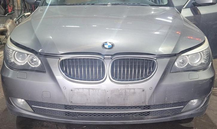 bmw 5 touring deur achterklep motorkap, Auto-onderdelen, Carrosserie, BMW, Gebruikt, Ophalen of Verzenden
