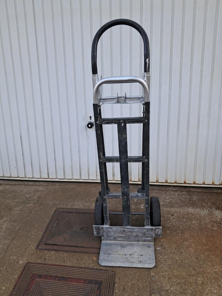 Diable WESCO, trés facile, règion 4629,Flèron,(Liége), Bricolage & Construction, Chariots de transport, Enlèvement, Diable