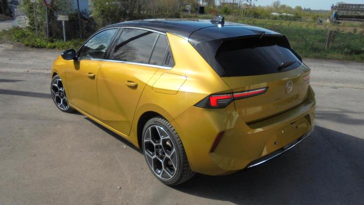 OPEL ASTRA 1.6i HYBRID ULTIMATE FULL OPTION, Auto's, Opel, Bedrijf, Te koop, Astra, 360° camera, ABS, Achteruitrijcamera, Adaptieve lichten