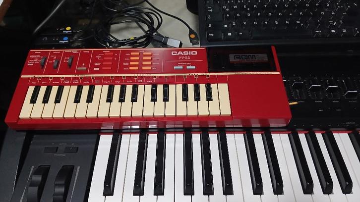 CASIO PT82 + CASIO PT87 vintage 1985, Musique & Instruments, Claviers, Utilisé, Autres nombres, Casio, Enlèvement ou Envoi