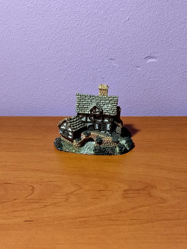 Maisonnette H 4,5cm vintage année 80-90, Enlèvement