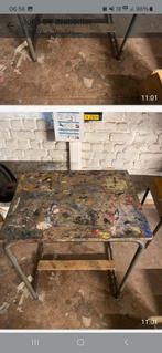 Oude schoolbanken, metalen onderstel. Heel robuust., Antiek en Kunst, Ophalen