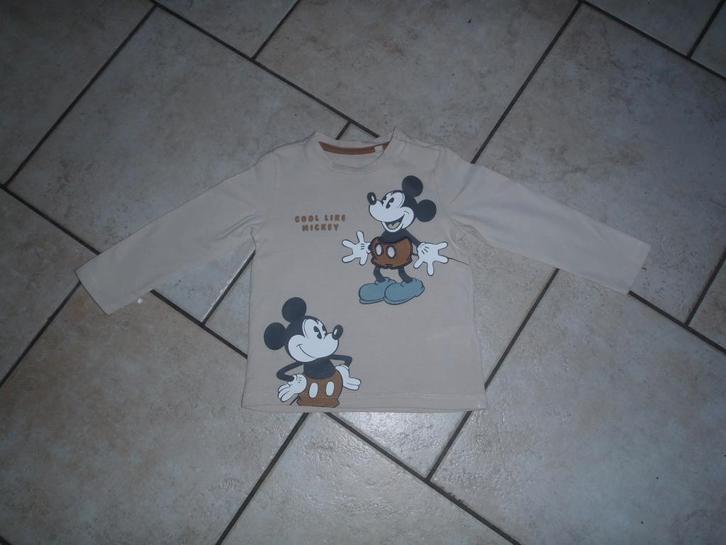 Mickey sweater maat 80, Kinderen en Baby's, Babykleding | Maat 80, Zo goed als nieuw, Jongetje, Truitje of Vestje, Ophalen of Verzenden