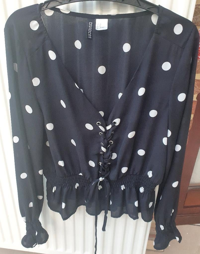 Toffe blouse met zwart-witte bolletjes maat 36 van H&M, Kleding | Dames, Blouses en Tunieken, H&M, Zwart, Ophalen of Verzenden