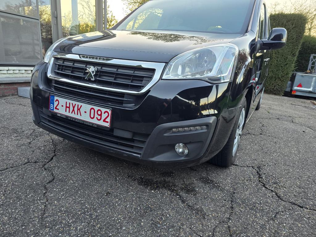 Peugeot Partner Euro 6B Diesel, Ophalen, Zwart, Overige carrosserie, Peugeot