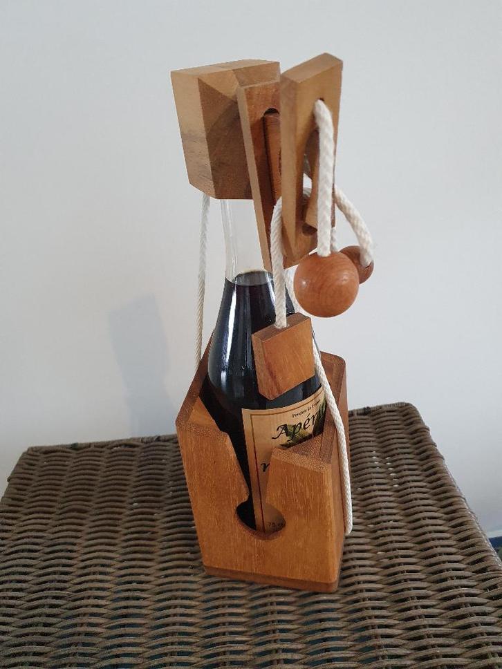 Puzzel met flesopener, Hobby en Vrije tijd, Denksport en Puzzels, Zo goed als nieuw, Legpuzzel, Ophalen of Verzenden