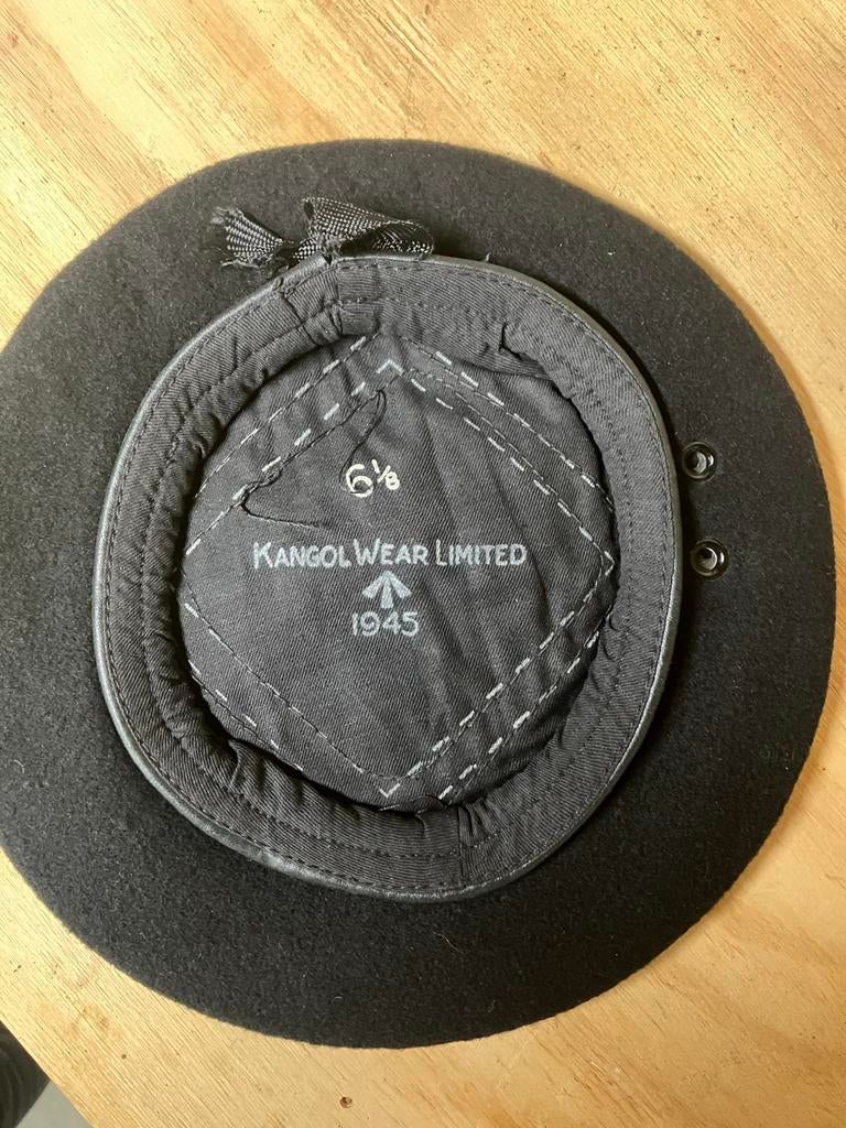 Zwarte RAC baret wo2, Verzamelen, Ophalen of Verzenden