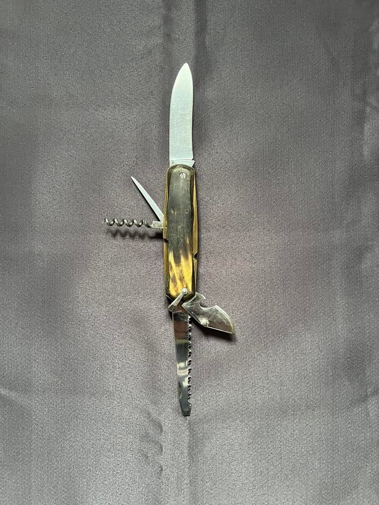 Oud 6-in-1 multifunctioneel mes — compact 11 cm, Ophalen, Gebruikt