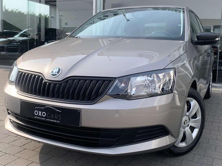 Skoda Fabia 1.0i Essence / Radio USB / Bluetooth / Faible km, Autos, Skoda, Entreprise, Achat, Fabia, ABS, Bluetooth, Ordinateur de bord