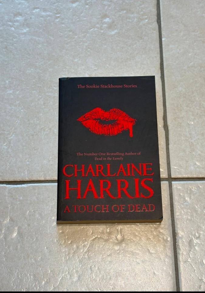 A touch of dead Charlene Harris, Ophalen of Verzenden