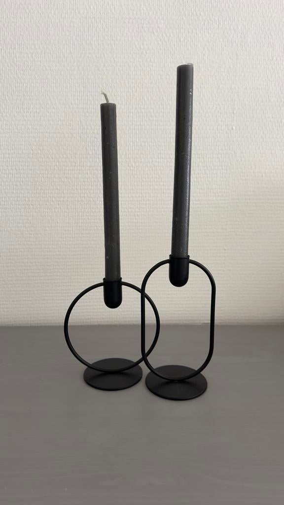 Decoratie kandelaar + 2x grijze kaarse, Enlèvement, Comme neuf, Chandelier