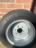 Avant, Zakelijke goederen, Ophalen