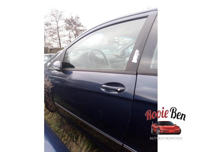 Portière 2portes gauche d'un Mercedes A-Klasse (375), Autos : Pièces & Accessoires, 3 mois de garantie, Utilisé, Porte, -