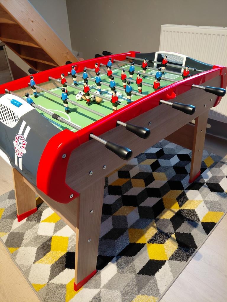 Baby-foot en parfait état