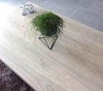 Table avec 6 chaises et table basse, Enlèvement