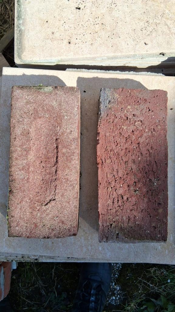 Rode recupstenen, Enlèvement, Utilisé, Briques