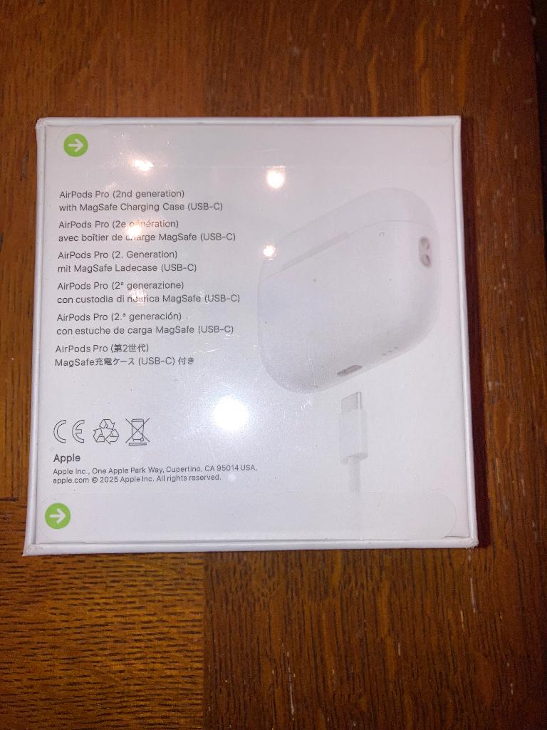 for sale airpods 2 pro, Télécoms, Téléphonie mobile | Écouteurs, Neuf, Enlèvement ou Envoi, Détection de port, Apple