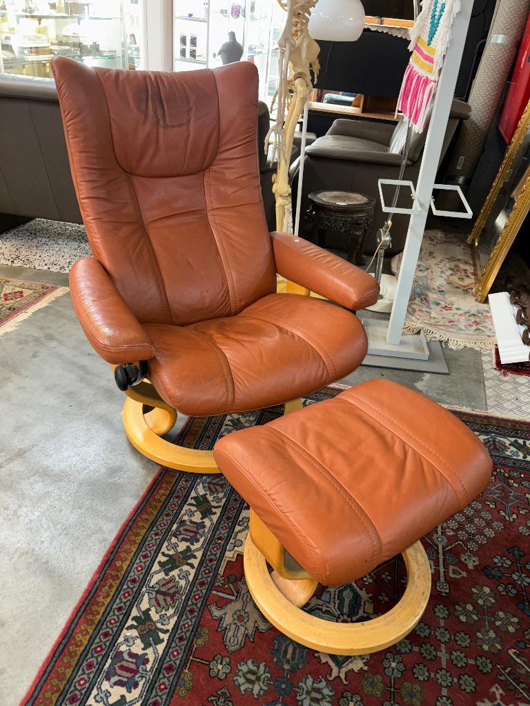 Fauteuil relax cuir bois . StressLess, Maison & Meubles, Fauteuils, Enlèvement ou Envoi, Bois, ., .