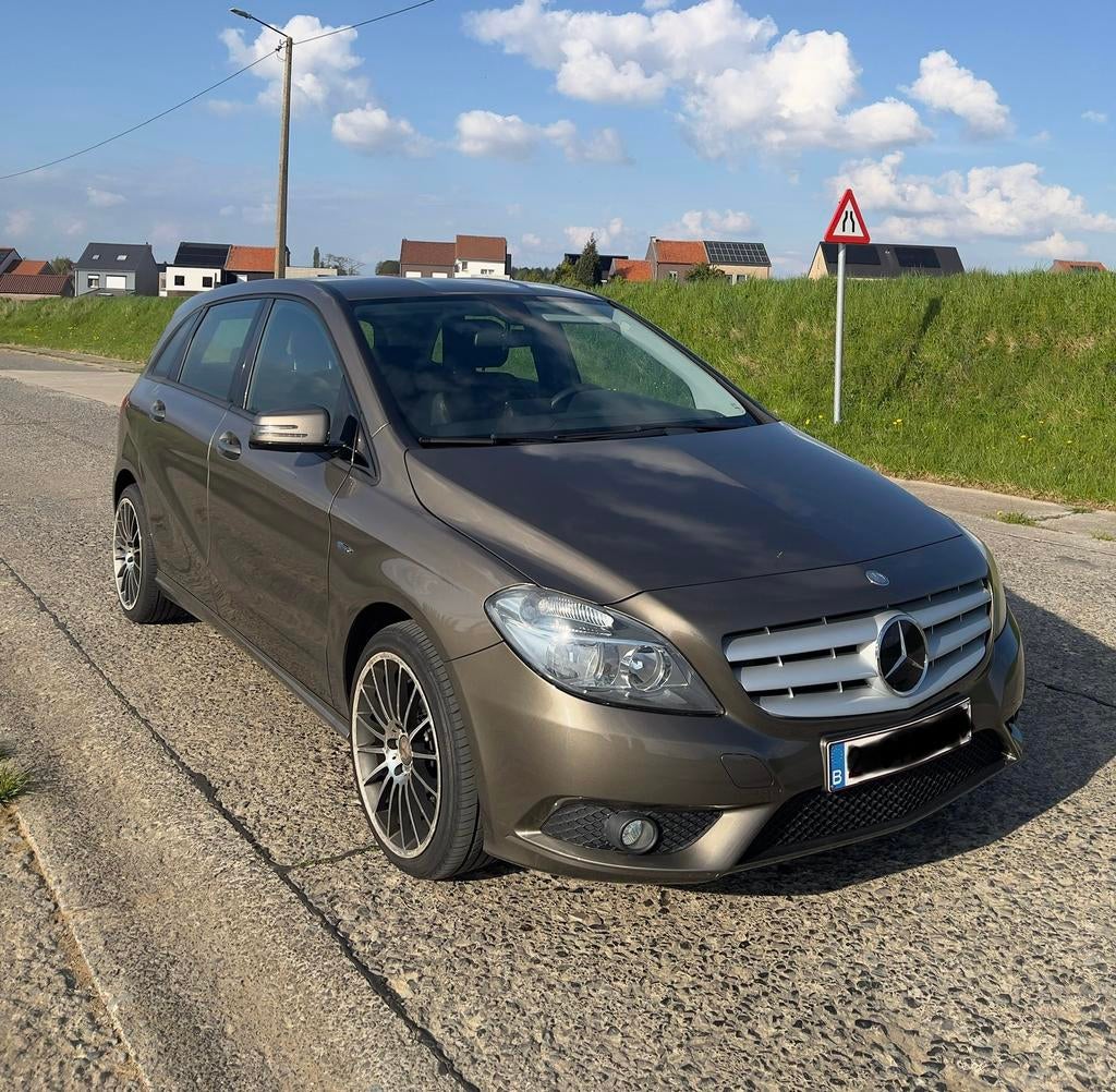 Mercedes b180 99500kms gekeurd vvk, Auto's, Particulier, Te koop, Handgeschakeld, Diesel