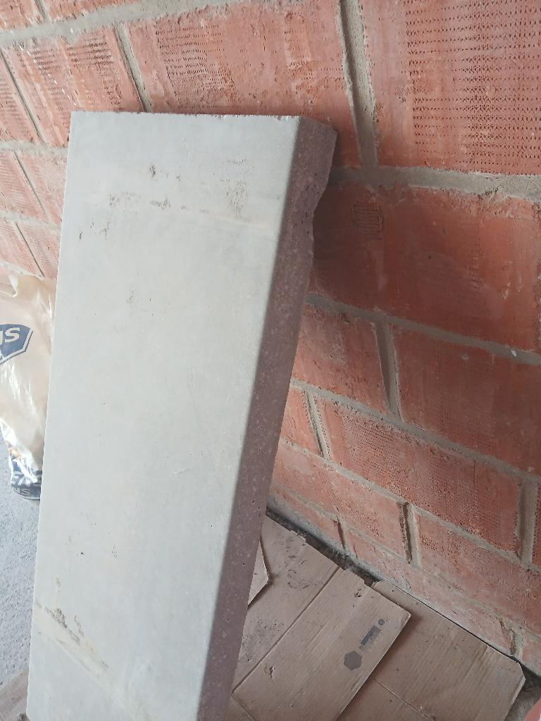 Couvre-mur béton plat largeur 35 cm, Enlèvement, Utilisé, Béton, Autres types