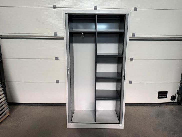 (25) Metalen grijze vestiairekast rolluiken met sleutel, Doe-het-zelf en Bouw, Rolluiken, Zo goed als nieuw, Ophalen