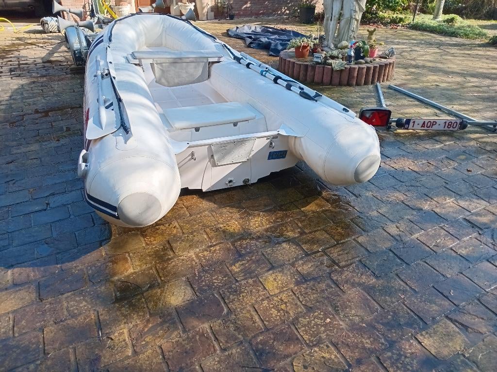 RIB 3.5 MT + SUZUKI 9.9 PK + TRAILER PEGA, Watersport en Boten, Rubberboten, Ophalen, Gebruikt